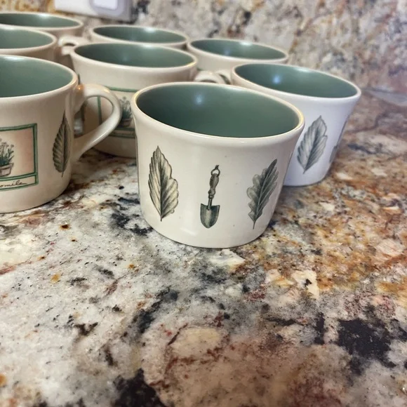 Pfaltzgraff Naturewood mugs - Picture 6 of 8